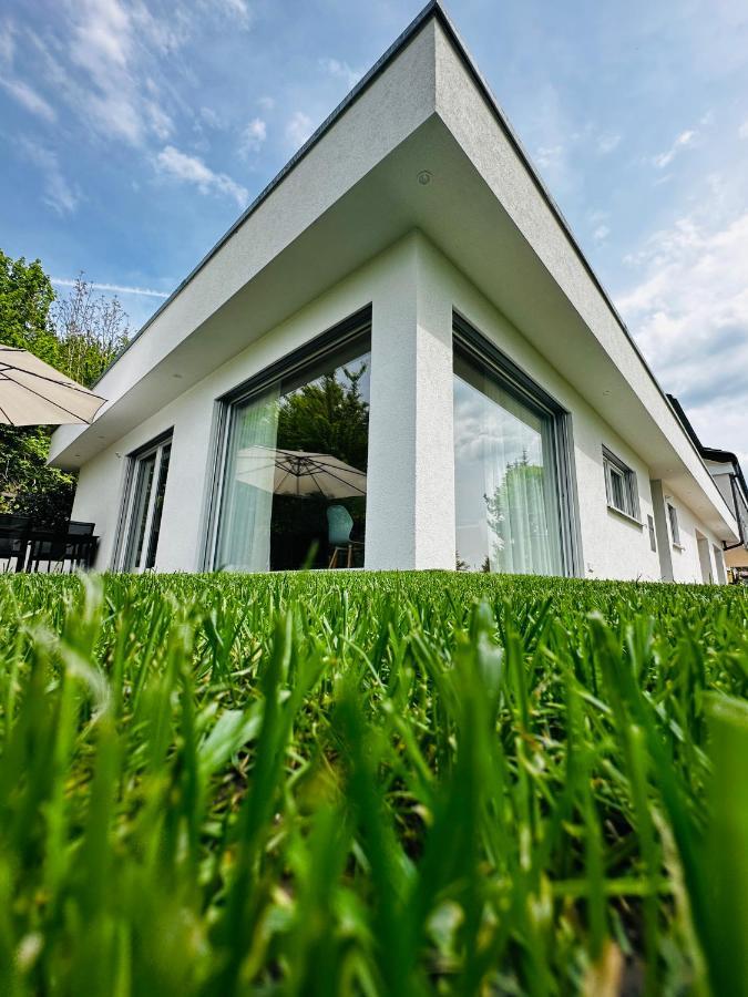 Moderne Ferienwohnung Rhenum Mit Wallbox Waldshut-Tiengen Kültér fotó